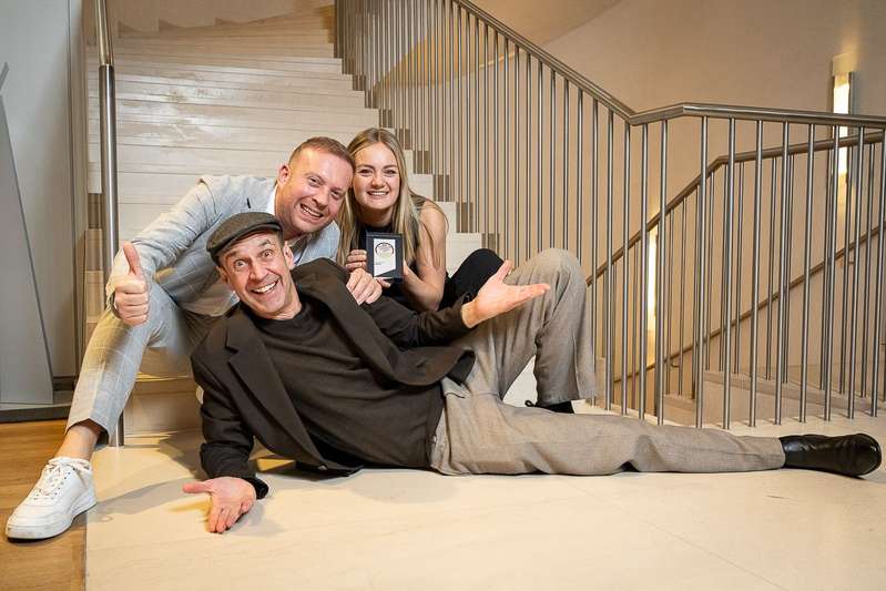 Metzler Team mit Award