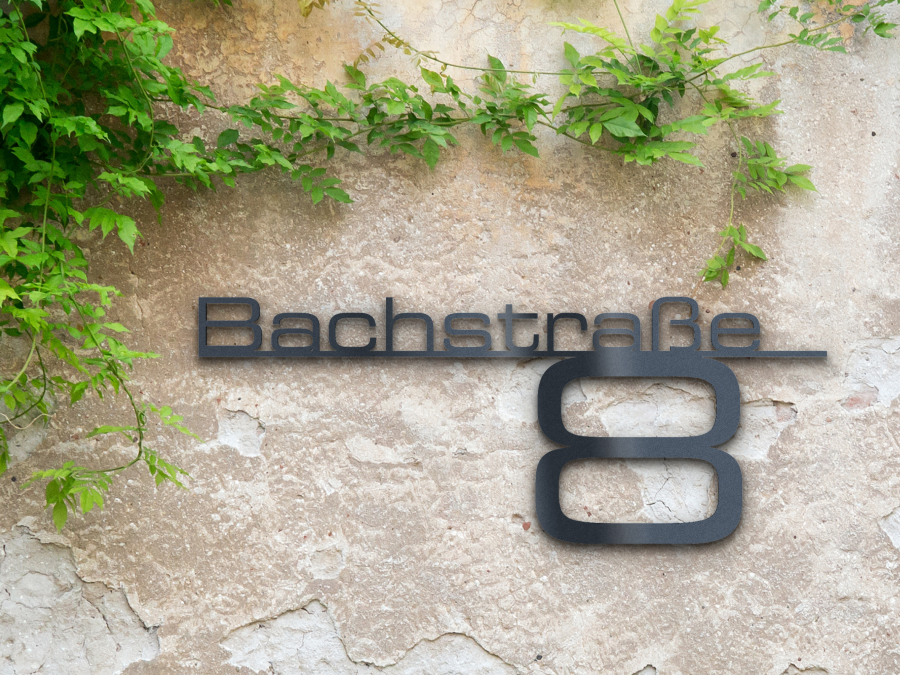 Mehr als nur eine Zahl – Stilvolle Hausnummernschilder für jedes Zuhause - Stilvolle Hausnummernschilder von Metzler – Mehr als nur eine Zahl 