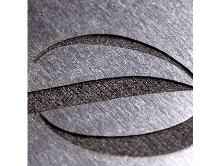 Désormais encore plus de possibilités de gravure pour votre nouvelle sonnette en acier inoxydable - Sélection de gravures chez METZLER