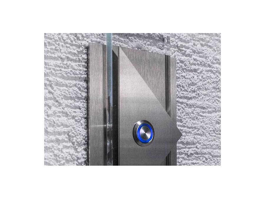 Design Klingel aus Edelstahl und Glas mit Gravur günstig online kaufen - Design Klingel aus Edelstahl und Glas mit Gravur günstig online kaufen