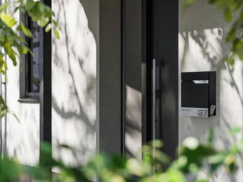 Metzler Briefkasten RAL9005 Tiefschwarz