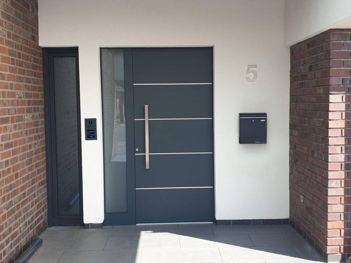 Metzler Briefkasten BK212-RE-ZF Hauseingang