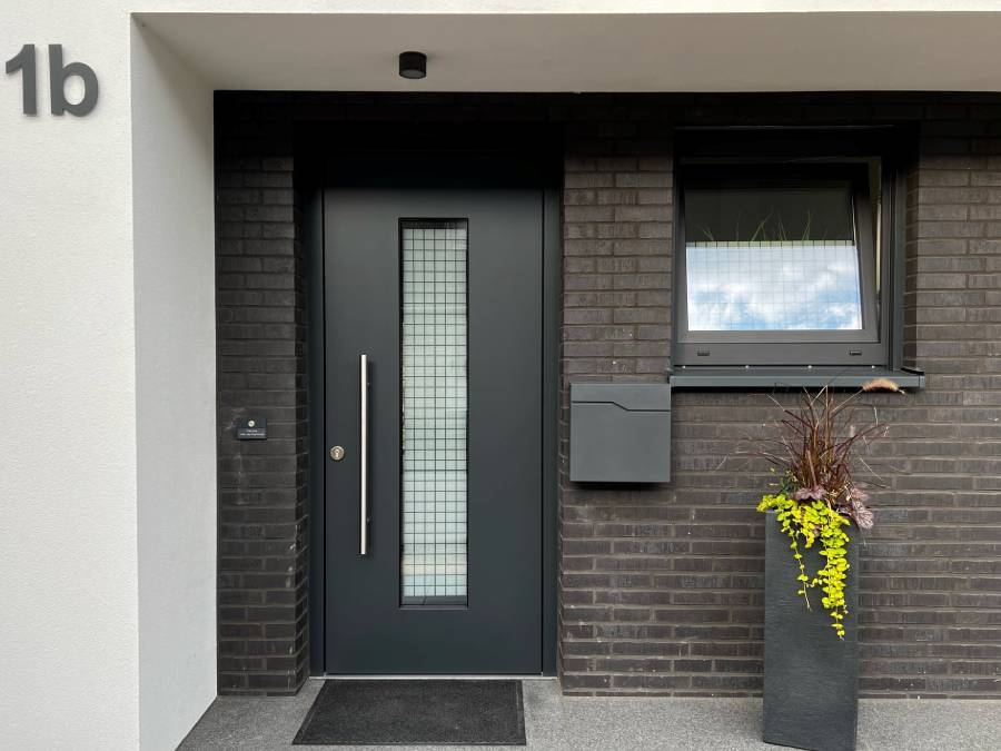 Metzler Briefkasten Hoffmann - am Hauseingang