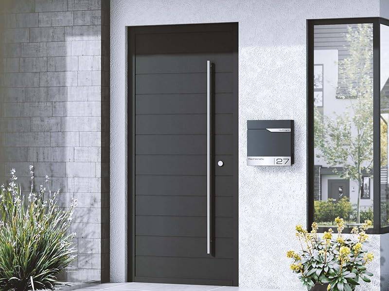 Metzler Briefkasten Thobe Hauseingang graue Farbtöne