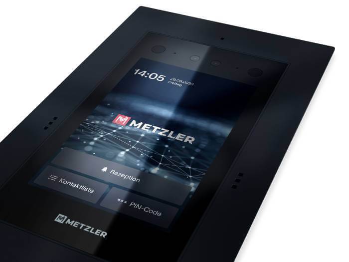 SDM10 in einer Schrägperspektive mit Spiegelung