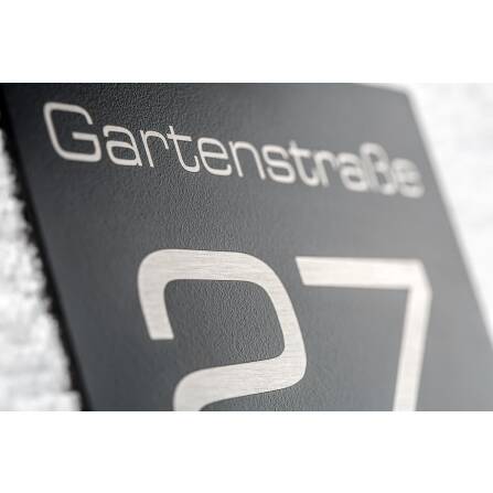 Plaque de numéro de maison en anthracite en acier inoxydable avec rue & numéro de maison