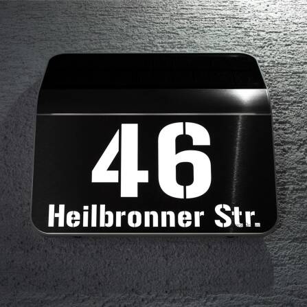 Solar-Hausnummer von Steinel | Edelstahl | Dämmerungssensor