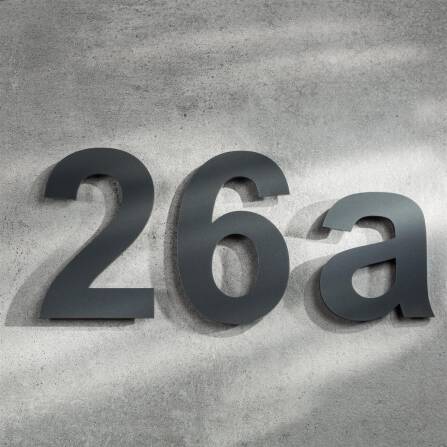 Metzler Hausnummer | Acrylglas | Arial | Anthrazit matt | Höhe 15 - 30 cm