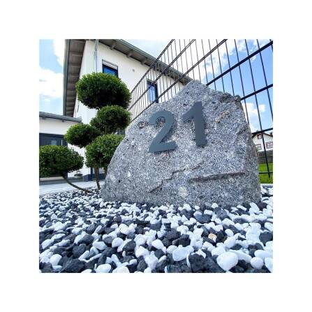 Metzler Hausnummer | Edelstahl | Arial | Anthrazitgrau | Höhe 20 cm | 2