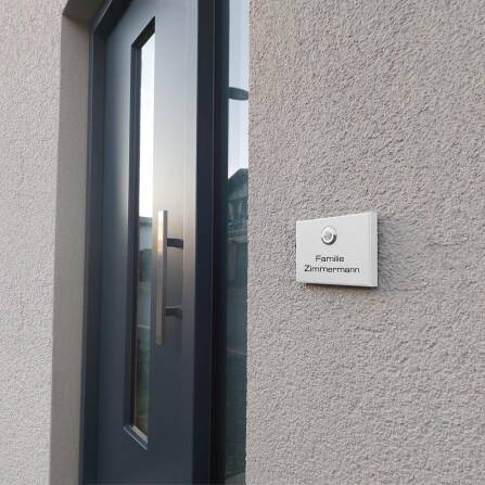 Metzler Funkklingel kabellos Edelstahl V2A | Aufputz Türklingel IP67 | 150m Reichweite  | RAL 9016 Weiß | Vitus