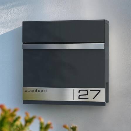 Metzler Briefkasten Anthrazit mit Lasergravur | Stencil