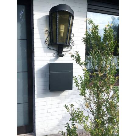 Metzler Briefkasten Anthrazit RAL 7016 Gravur | Lepo 2