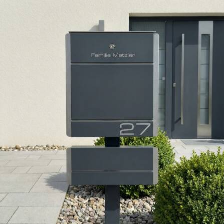 Metzler Boîte aux Lettres Pied Support Anthracite Gravure + Compartiment Journaux optionnelle | 01