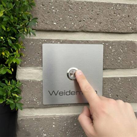 Metzler Türklingel mit Gravur + LED-Taster | Edelstahl gebürstet | Stella