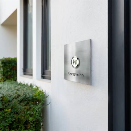 Metzler Türklingel mit Gravur + LED-Taster | Edelstahl gebürstet | Stella