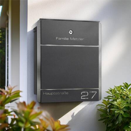 Metzler Briefkasten aus Edelstahl | personalisiert mit Gravur | Zeitungsfach optional | Eisenglimmer | Moris