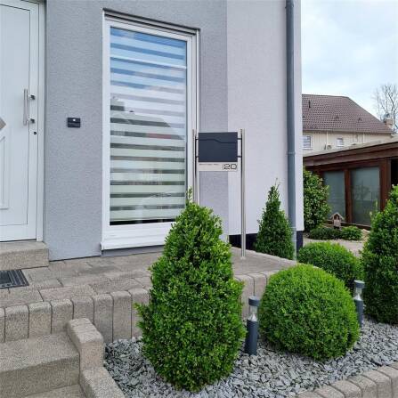 Boîte aux Lettres Metzler avec Plaque de Nom et Support en Acier Inoxydable | RAL 7016 Gris Anthracite | Enno