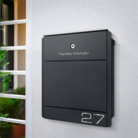 Metzler Briefkasten Anthrazit Gravur optional mit Zeitungsfach | Modell01