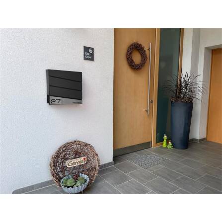 Metzler Design Briefkasten Schwarz RAL 9005 | Neumann