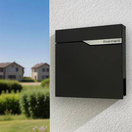 Metzler Briefkasten Schwarz austauschbares Namensschild | Ebenhard