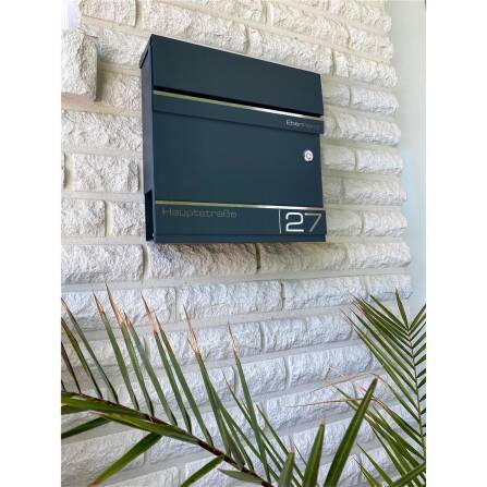 Metzler Briefkasten mit Funkklingel | personalisiert mit Gravur | Anthrazit | Edelstahl-Namensschild | mit Zeitungsfach | Hermann