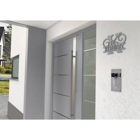 Personalisiertes Namensschild mit Monogramm in Graualuminium RAL 9007 18 x 27 cm keine Befestigung