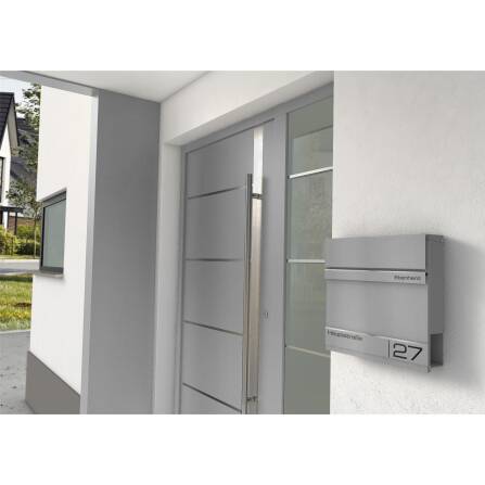 Metzler Briefkasten in RAL9007 Graualuminium Lasergravur | Hermann