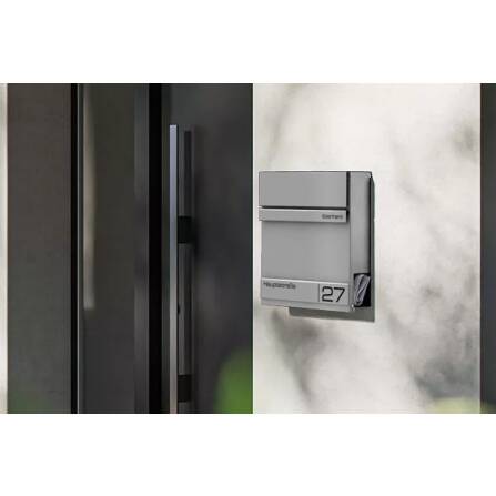 Metzler Briefkasten in RAL9007 Graualuminium Lasergravur | Hermann