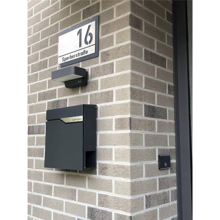 Metzler Briefkasten austauschbares Namensschild | Ebenhard