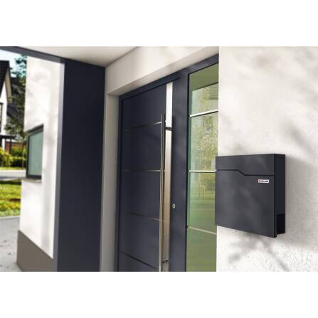 Metzler Briefkasten mit austauschbarem Namensschild | RAL7016 Anthrazitgrau | Hoffmann