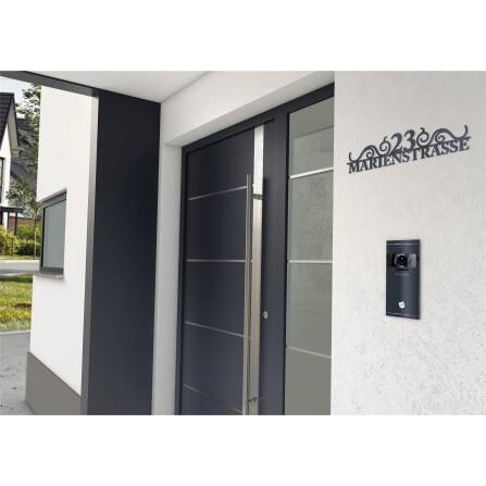 Metzler Edelstahl Schriftzug mit Straße & Hausnummer | August