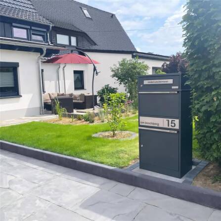 Metzler Paketbox mit Briefkasten | personalisiert mit Gravur | Edelstahl-Namensschild | mit Briefeinwurf | Anthrazit | Bispo 2