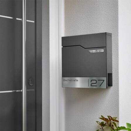 Metzler Briefkasten mit Namensschild aus Edelstahl | DB 703 Eisenglimmer | Thobe