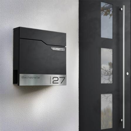 Metzler Briefkasten mit Namensschild aus Edelstahl | RAL 9005 Tiefschwarz | Thobe