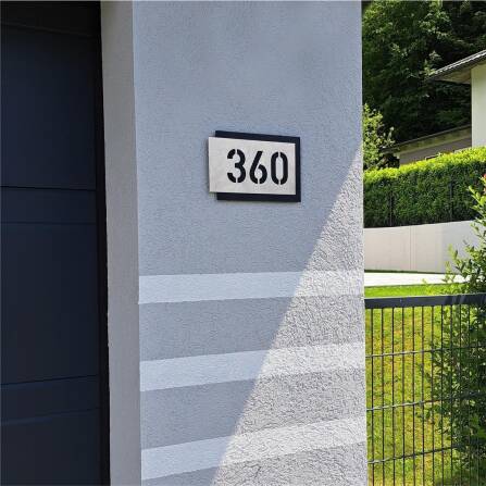 Metzler modernes Hausnummernschild Anthrazit Edelstahl