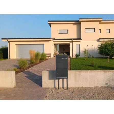 Metzler Pflanzdach in RAL7016 Anthrazit | Dachbegrünung für Paketbox Modellreihe Avalon