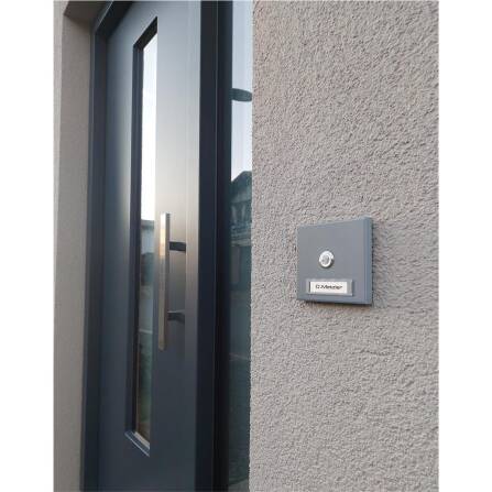 Metzler Funkklingel Aufputz austauschbares Namensschild | RAL 9007 Graualuminium | Parisa
