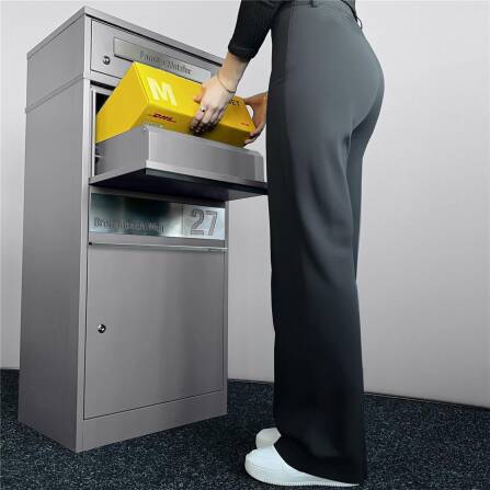 Metzler Paketbox mit Briefkasten | personalisiert mit Gravur | Edelstahl-Namensschild | mit Briefeinwurf | Grau | Bispo 2