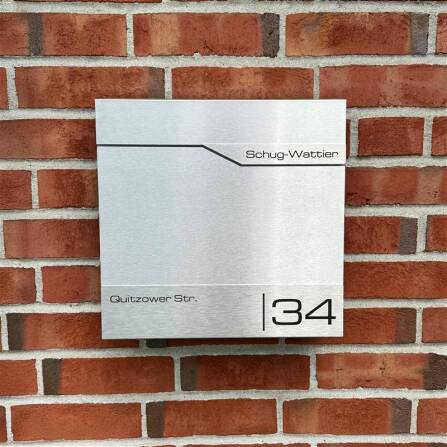 Metzler Briefkasten mit hochwertigem Stahlkorpus und gebürsteter Edelstahlfront | Siebert