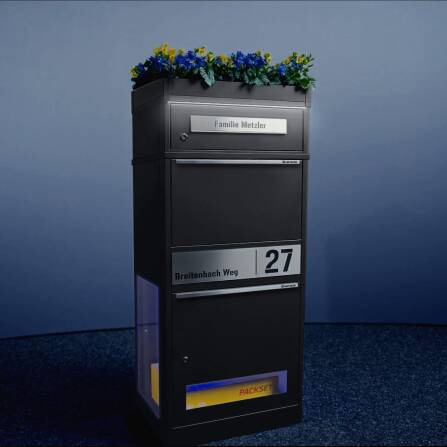 Metzler Paketbox mit Pflanzdach | DB 703 Eisenglimmer | personalisiert mit Gravur | Edelstahl-Namensschild | mit Briefeinwurf | Bispo 2