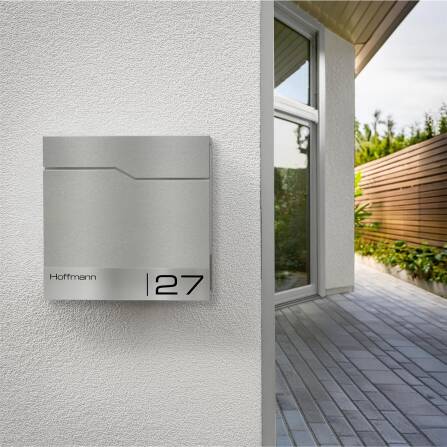 Metzler Briefkasten mit Edelstahlfront | personalisiert mit Gravur | Edelstahl-Namensschild | mit Zeitungsfach | Enno