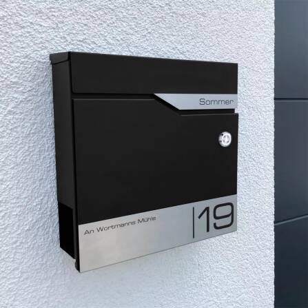 Metzler Briefkasten mit Funkklingel | personalisiert mit Gravur | Schwarz | Edelstahl-Namensschild |mit Zeitungsfach | Siebert
