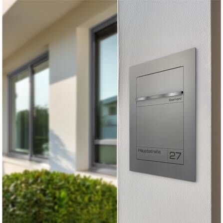 Metzler Briefkasten Unterputz | personalisiert mit Gravur | Grau | Edelstahl-Namensschild | Hugo 2