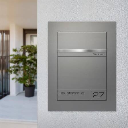 Metzler Briefkasten Unterputz | personalisiert mit Gravur | Grau | Edelstahl-Namensschild | Hugo 2