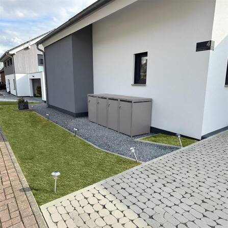 Metzler Mülltonnenbox | 4er | 240l | Grau | aus Stahl | rostfrei & massiv | Türgriff mit Schloss