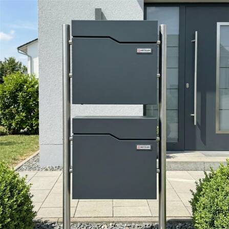 Metzler Cassetta per la posta indipendente | 2 verticali | con targhetta nome intercambiabile | RAL 7016 Grigio antracite