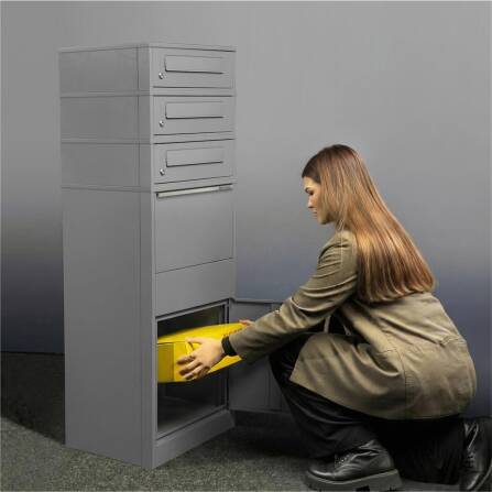 Metzler Paketbox mit 3 Briefkästen | dreifacher Briefeinwurf | für Pakete bis zur Größe M | rostfrei | Grau | Bispo