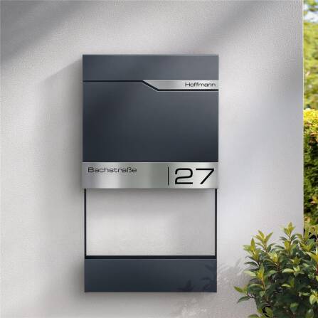 Metzler Briefkasten mit Blumenkasten | personalisiert mit Gravur | Anthrazit | Siebert Frame J