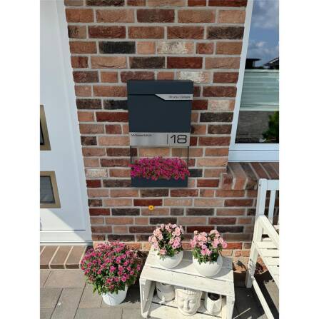 Metzler Dekorahmen für Briefkästen | Blumenkasten in RAL 7016 Anthrazit | Frame J