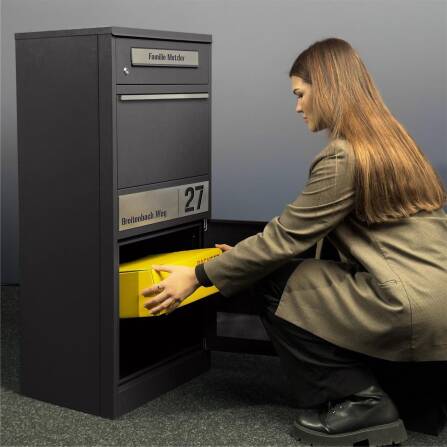 Metzler Boîte à colis et auxc lettres | avec vitre | personnalisée avec gravure | Plaque de nom en acier inoxydable | Mica de fer | Bispo 3